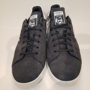 b37902